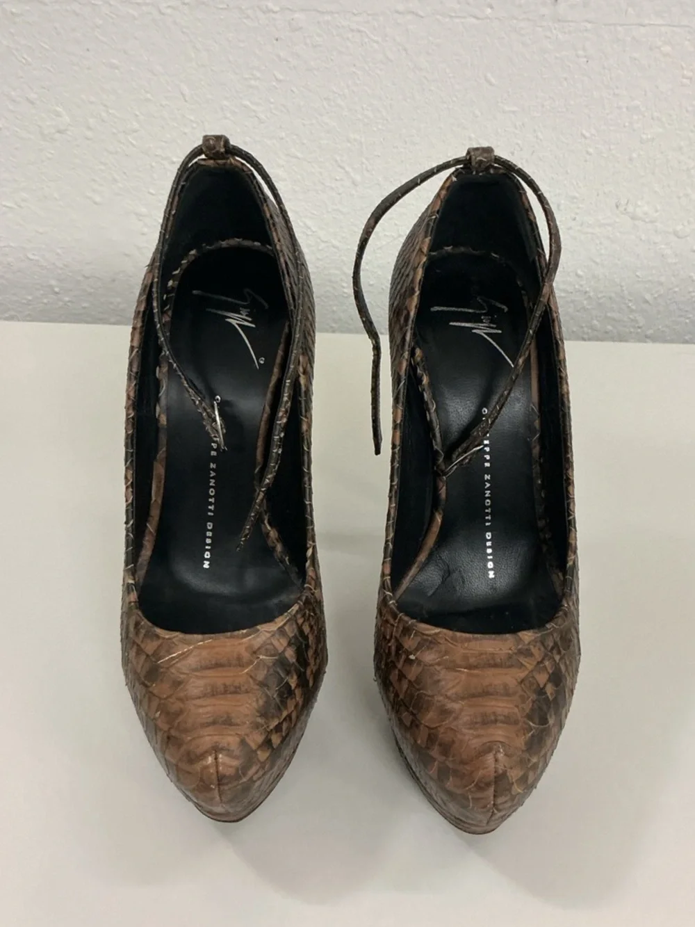 Giuseppe Zanotti Snakeskin Print Heels - Picture 4 of 6
